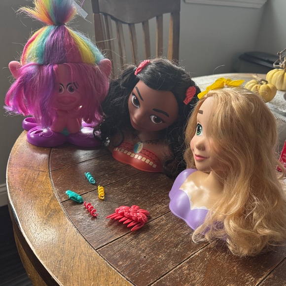 Disney Princess Styling Heads with Accessories - Picture 8 of 9